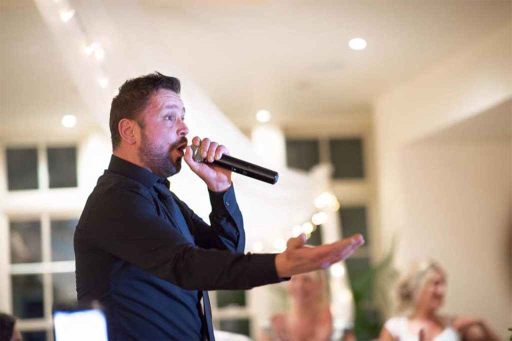 SINGING WAITERS CASTLEFORD